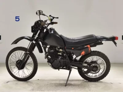 Honda XLX250R