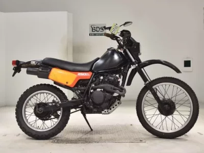 Honda XLX250R