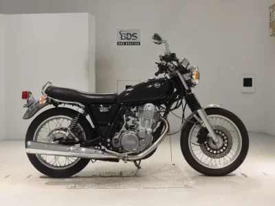 Yamaha SR400-4