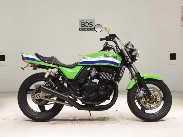 Kawasaki ZRX400