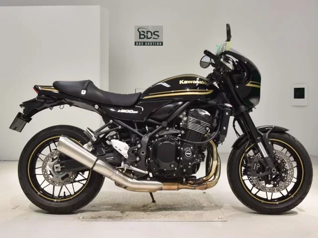 Kawasaki Z900RSKAFE