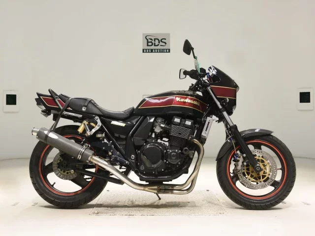 Kawasaki ZRX400