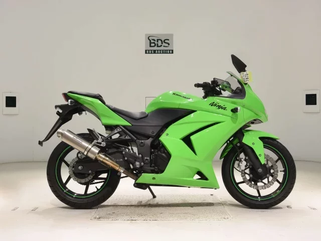Kawasaki NINJA250R