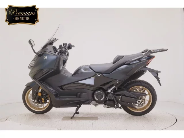 Yamaha T-MAX560T