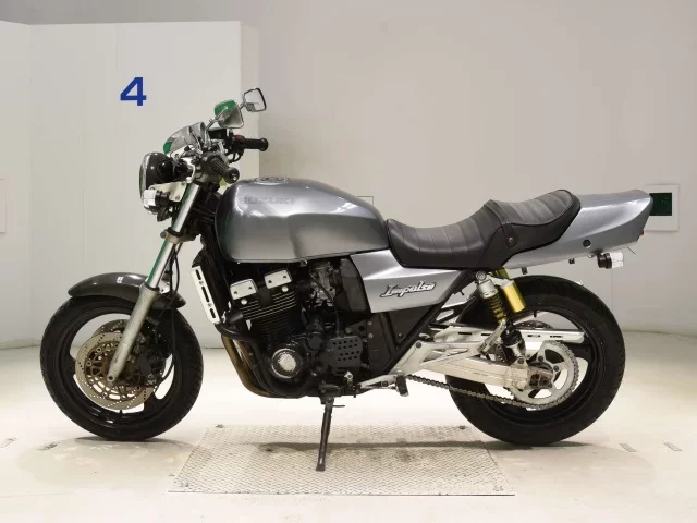 Suzuki GSX400