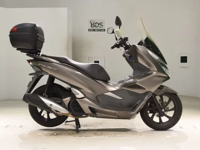 Honda PCX150-3