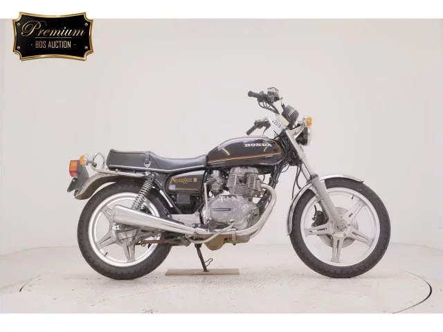 Honda CB400SS лот № 2516 оценка 4  с аукциона в Японии
