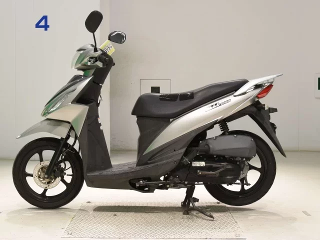Suzuki ADDRESS110-2