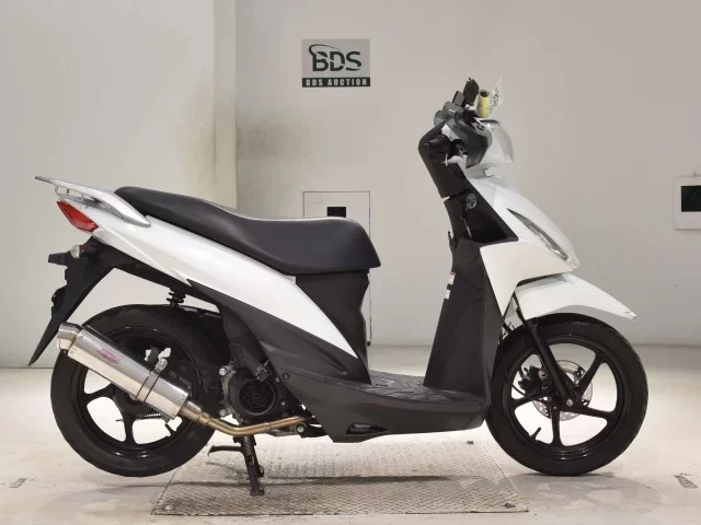 Suzuki ADDRESS110-2