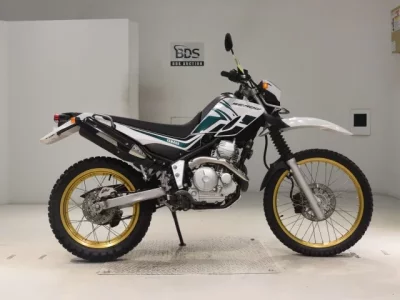 Yamaha SEROW 250-2