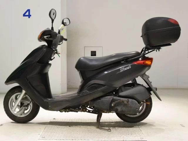 Yamaha AXIS125