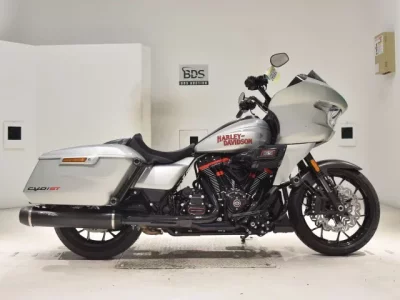 Harley-Davidson HARLEY FLTRXSTSE1980CVO