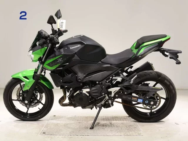 Kawasaki Z400-2