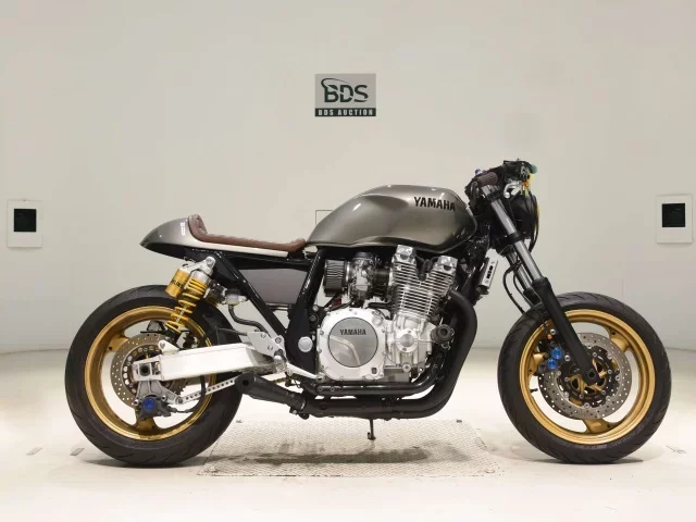 Yamaha XJR1300