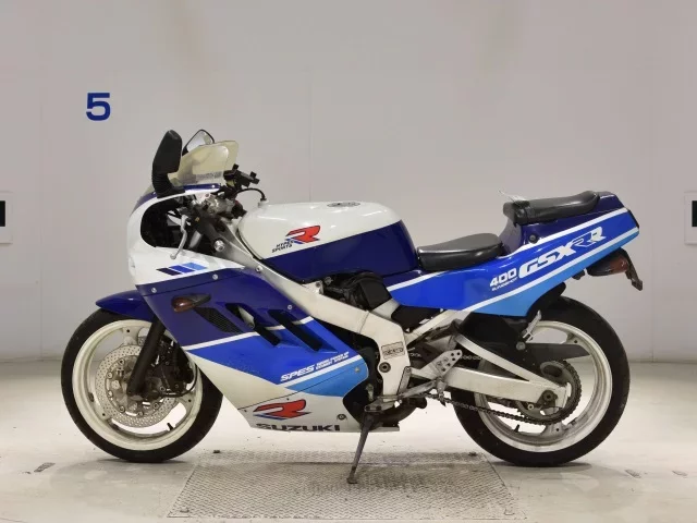 Suzuki GSX-R400