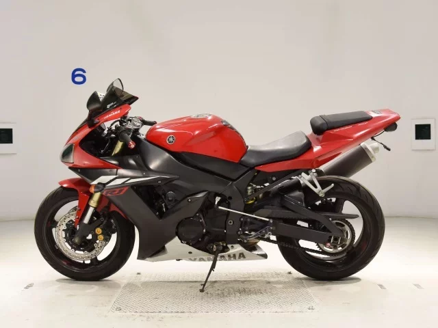 Yamaha YZF-R1