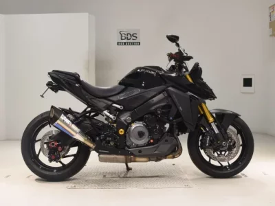 Suzuki GSX-S1000-2