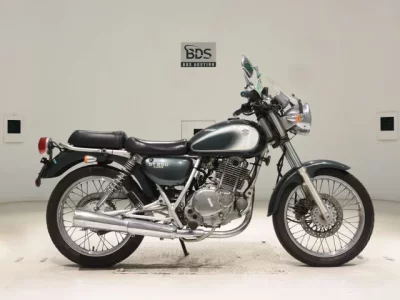 Suzuki ST250E