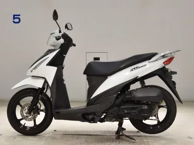 Suzuki ADDRESS110-2