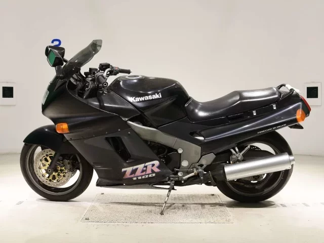 Kawasaki ZZR1100