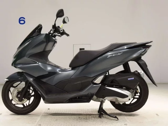Honda PCX125-4