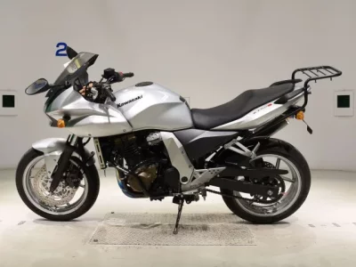 Kawasaki Z750S