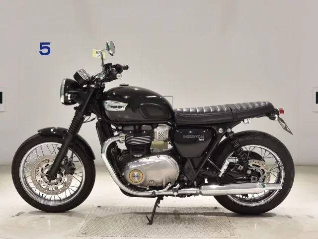 Triumph TRIUMPH BONNEVILLE T100