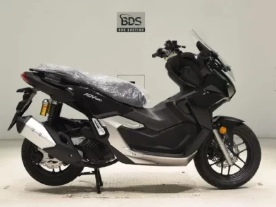 Honda ADV160
