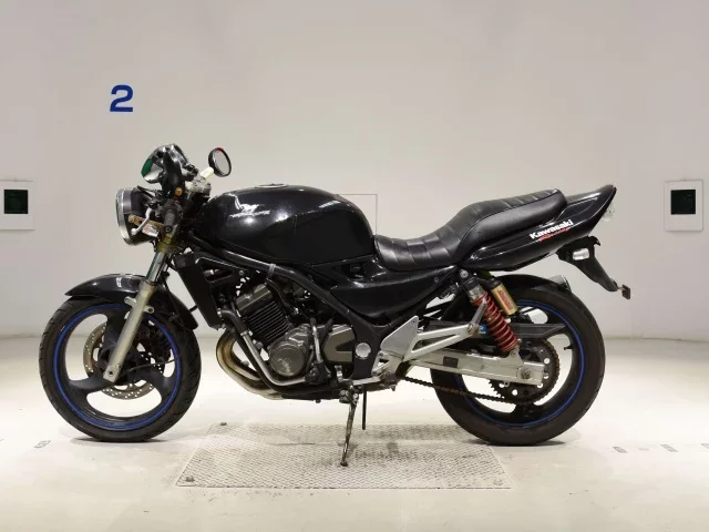 Kawasaki BALIUS250-2