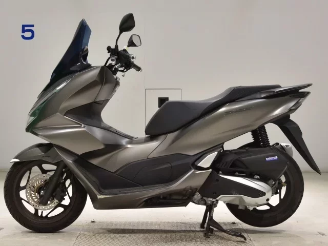 Honda PCX125-4