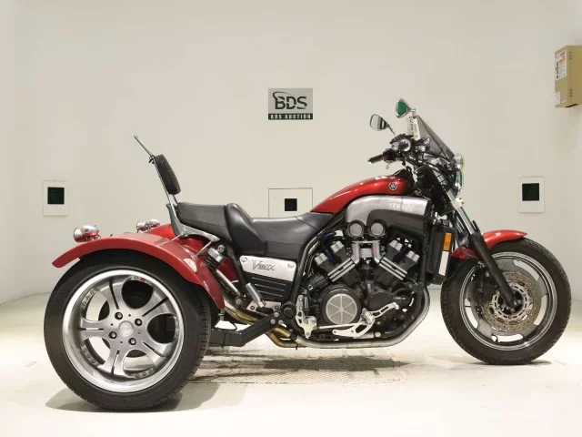 Yamaha V-MAX TRIKE