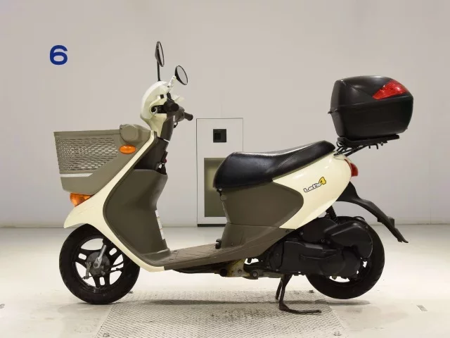 Suzuki LET S4