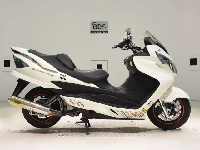 Suzuki SKYWAVE 250S-3