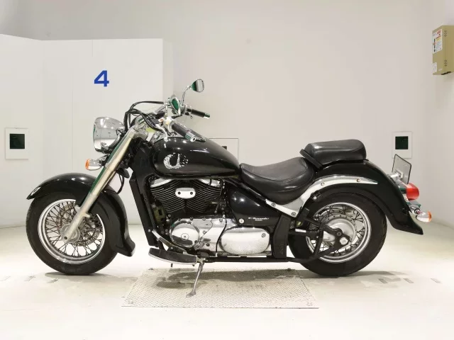 Suzuki INTRUDER 400 CLASSIC