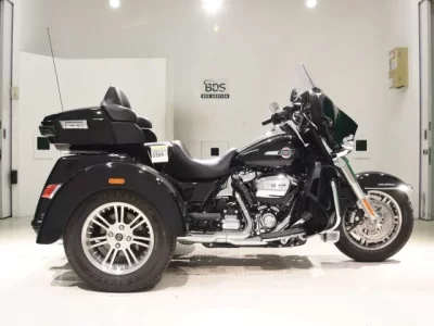 Harley-Davidson HARLEY FLHTCUTG1870