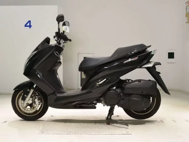 Yamaha MAJESTY 155S