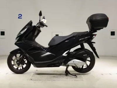 Honda PCX150-3