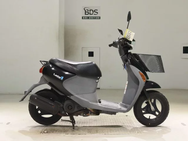 Suzuki LET S4