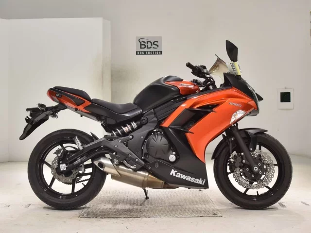 Kawasaki NINJA650 лот № 2834 оценка 5  с аукциона в Японии