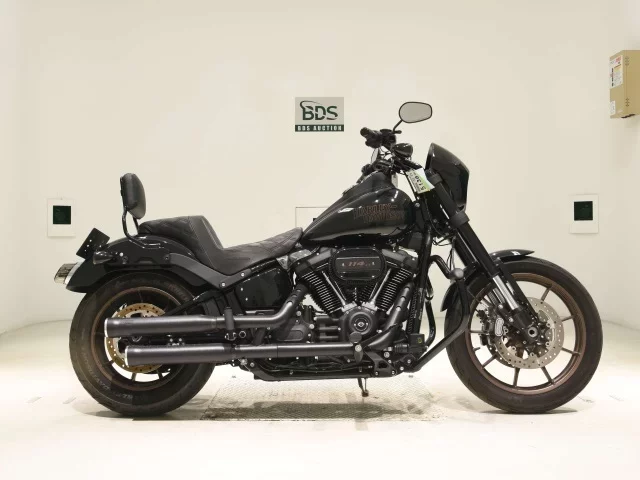 Harley-Davidson HARLEY FXLRS1870 лот № 5136 оценка 5  с аукциона в Японии