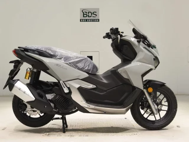 Honda ADV160