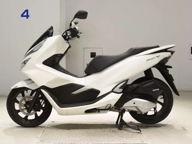 Honda PCX125-3