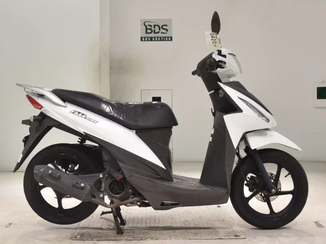 Suzuki ADDRESS110-2