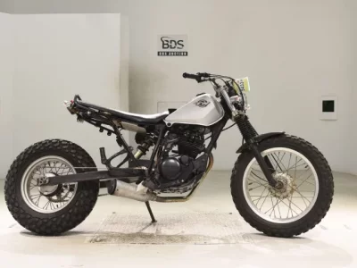 Yamaha TW200