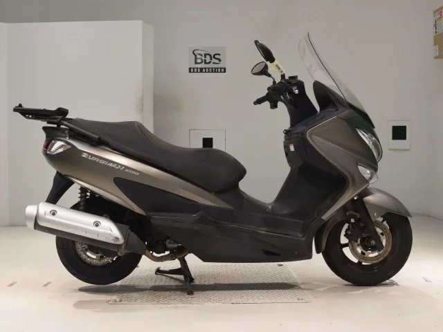 Suzuki BURGMAN200