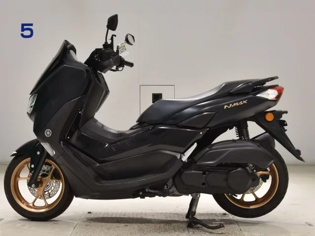 Yamaha NMAX-2
