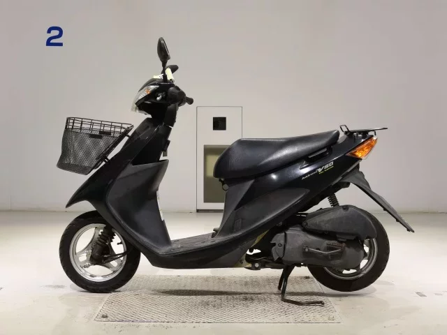 Suzuki ADDRESS V50
