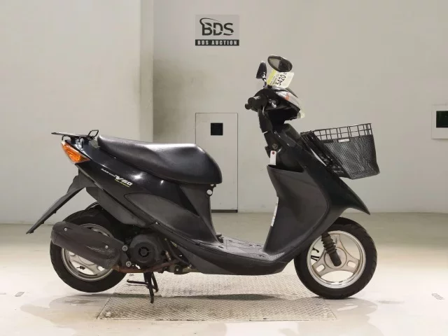 Suzuki ADDRESS V50