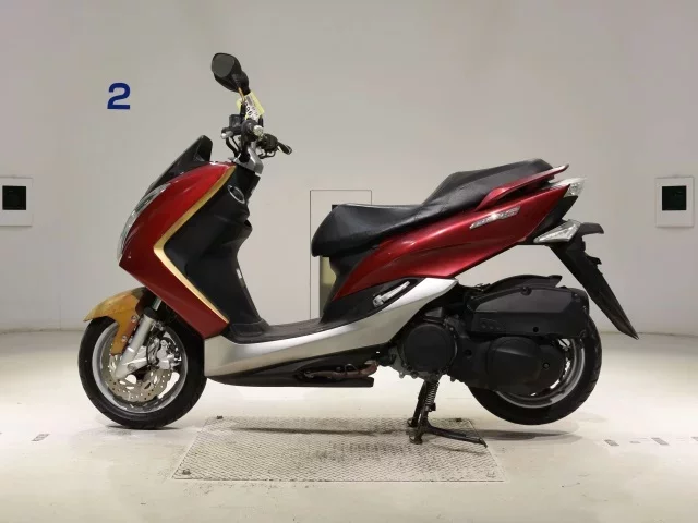 Yamaha MAJESTY 155S