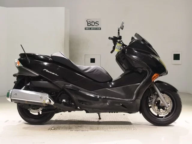 Honda FORZA Z лот № 5161 оценка 4  с аукциона в Японии